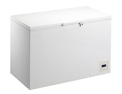 Low temperature freezer